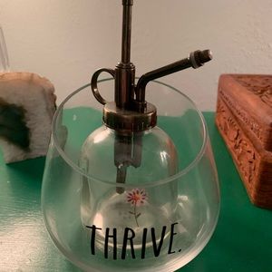 Rae Dunn Planter and Spritzer Set